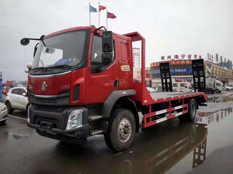 挖機平板運輸車增壓器保養(yǎng)小妙招超實用！