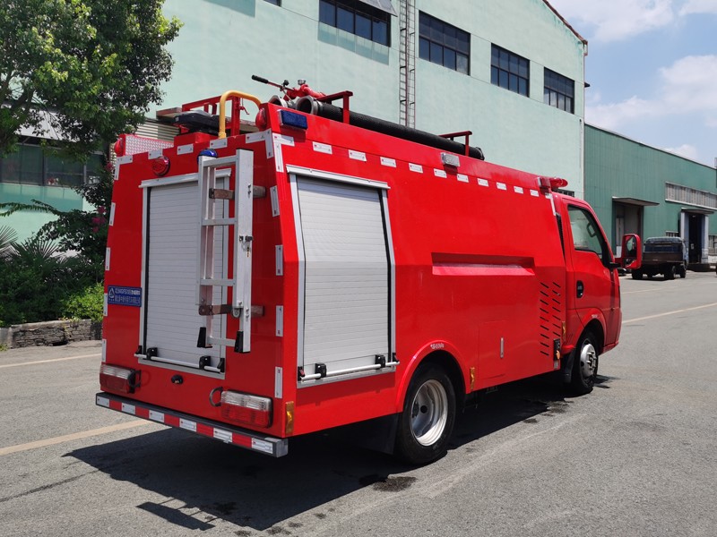 東風(fēng)途逸 1噸 水罐消防車