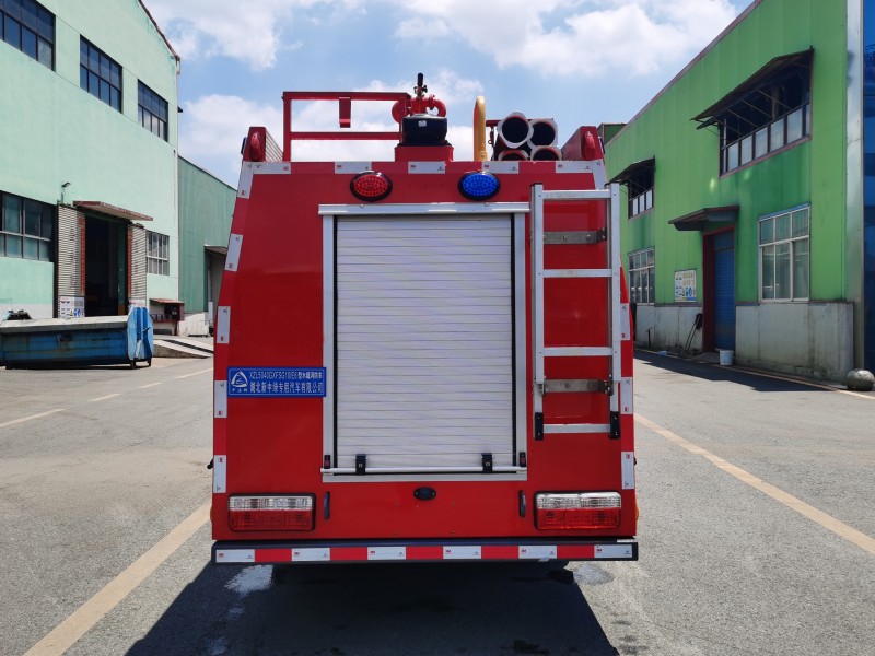 東風(fēng)途逸 1噸 水罐消防車
