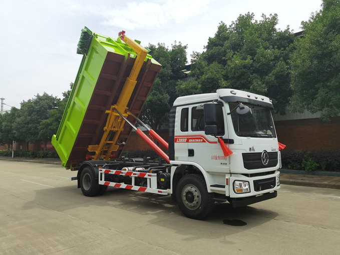 勾臂車使用注意事項