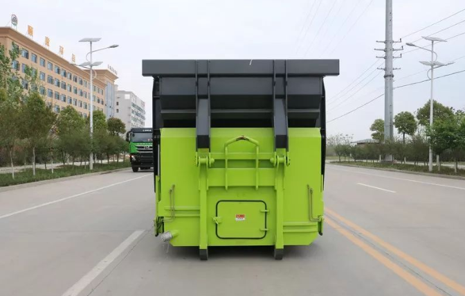 18立方移動(dòng)壓縮垃圾站