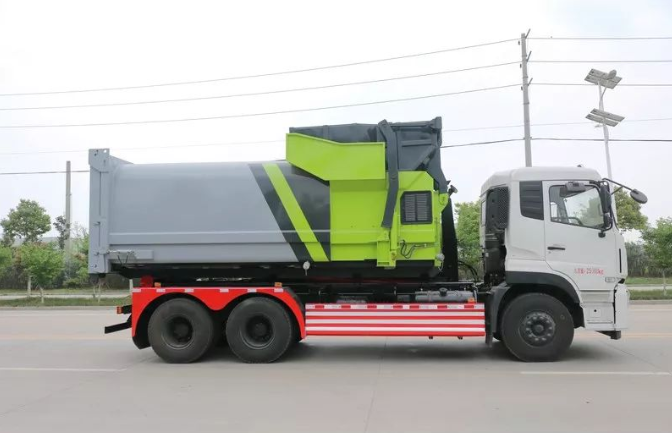 18立方移動(dòng)壓縮垃圾站