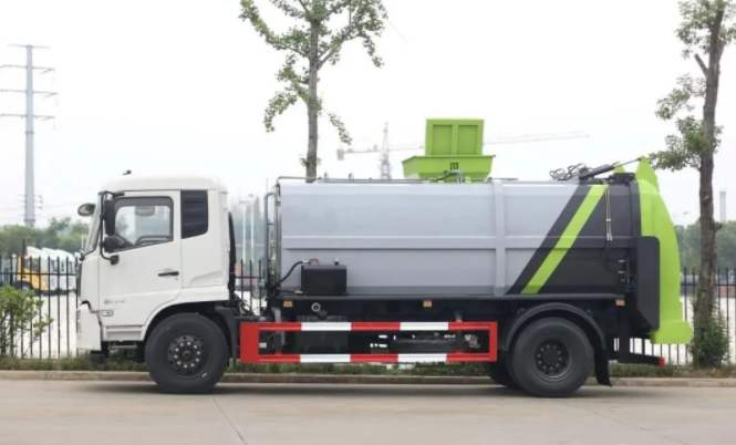 東風(fēng)天錦國六10方餐廚垃圾車